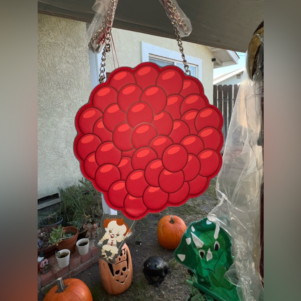 Loungefly Pennywise Cross Body Purse